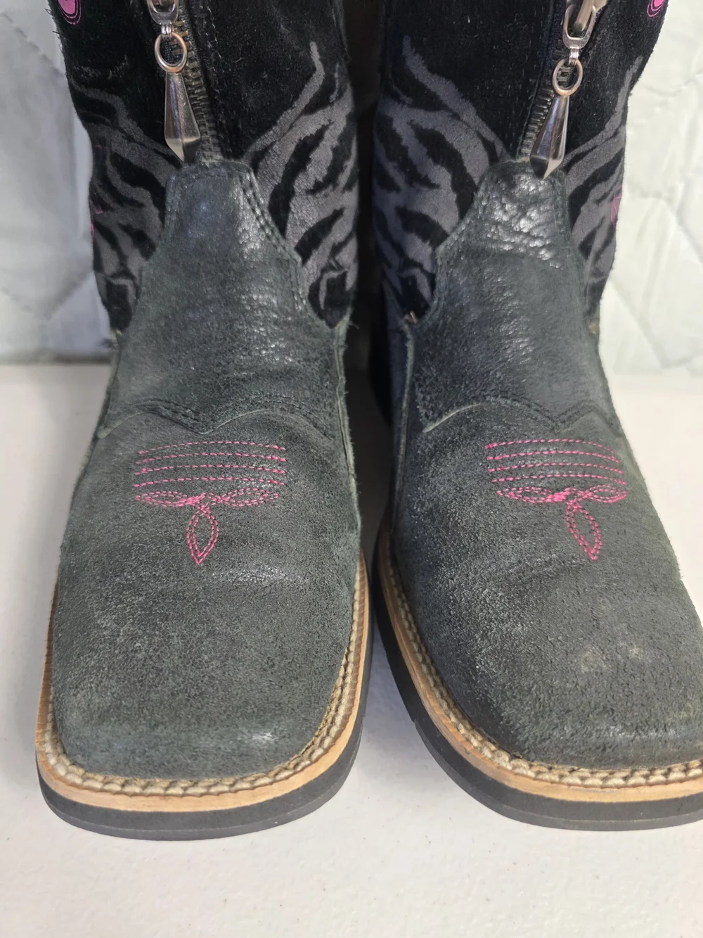 ARIAT Zipitbaby Womens Size 5 Black/Pink Western Boots Zipper Retired Zebra